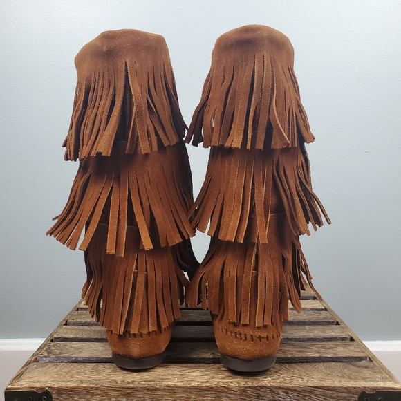 Minnetonka Three-Layer fringe suede boots Size 9 - Picture 9 of 10